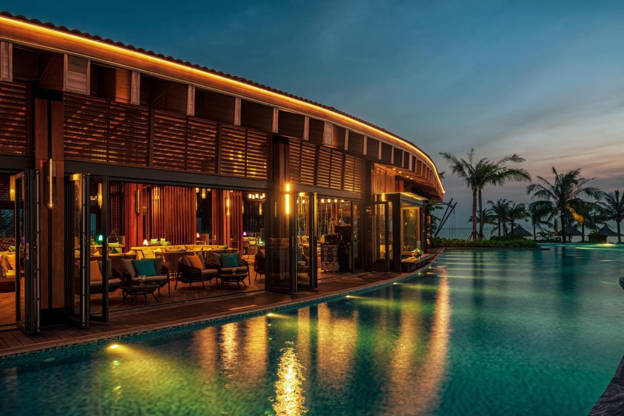 Moevenpick Villas & Residences Фукуок Екстер'єр фото The Beach Club