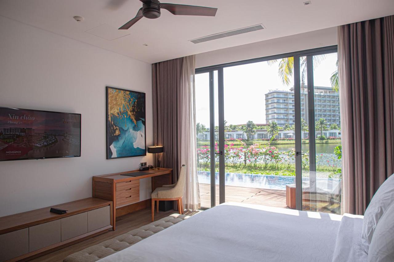 Moevenpick Villas & Residences Фукуок Екстер'єр фото A bedroom at the hotel