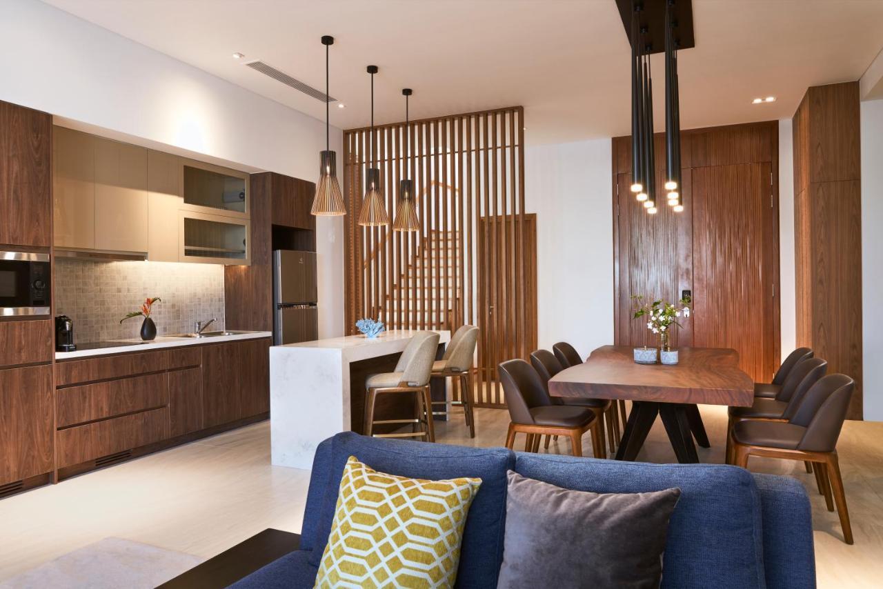 Moevenpick Villas & Residences Фукуок Екстер'єр фото A kitchen and dining room at the Ritz-Carlton, Maldives
