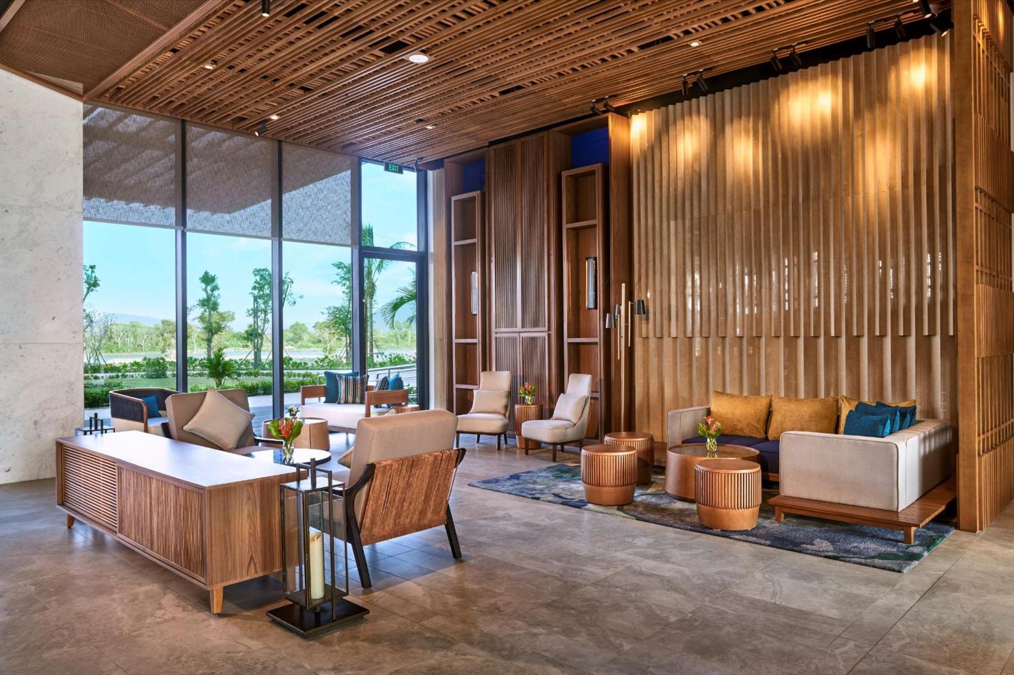 Moevenpick Villas & Residences Фукуок Екстер'єр фото The lobby of the hotel